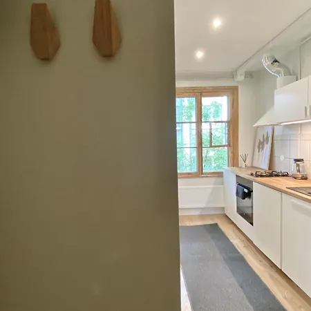 Lovely 1-bedroom In The Heart Of Apartment