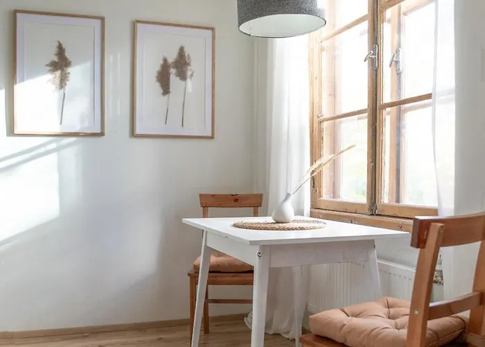 Апартаменты Lovely 1-bedroom In The Heart Of