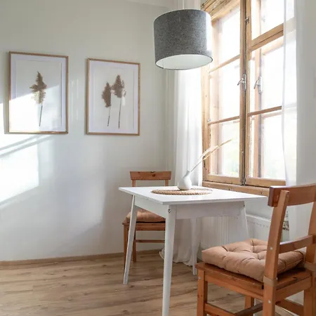 Apartment Lovely 1-bedroom In The Heart Of